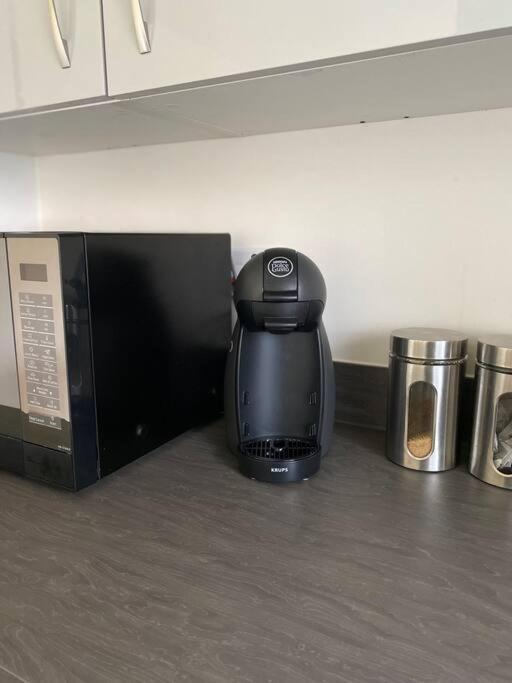 4-Room Detached Furnished Home With Parking Leicester Zewnętrze zdjęcie